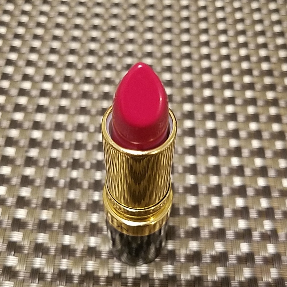 Makeup bundle - Picture 6 of 7